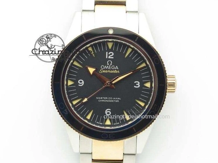 0715 UrbanChic Master Chronometer 45mm SS JHF Black Dial On SS Bracelet A 8248